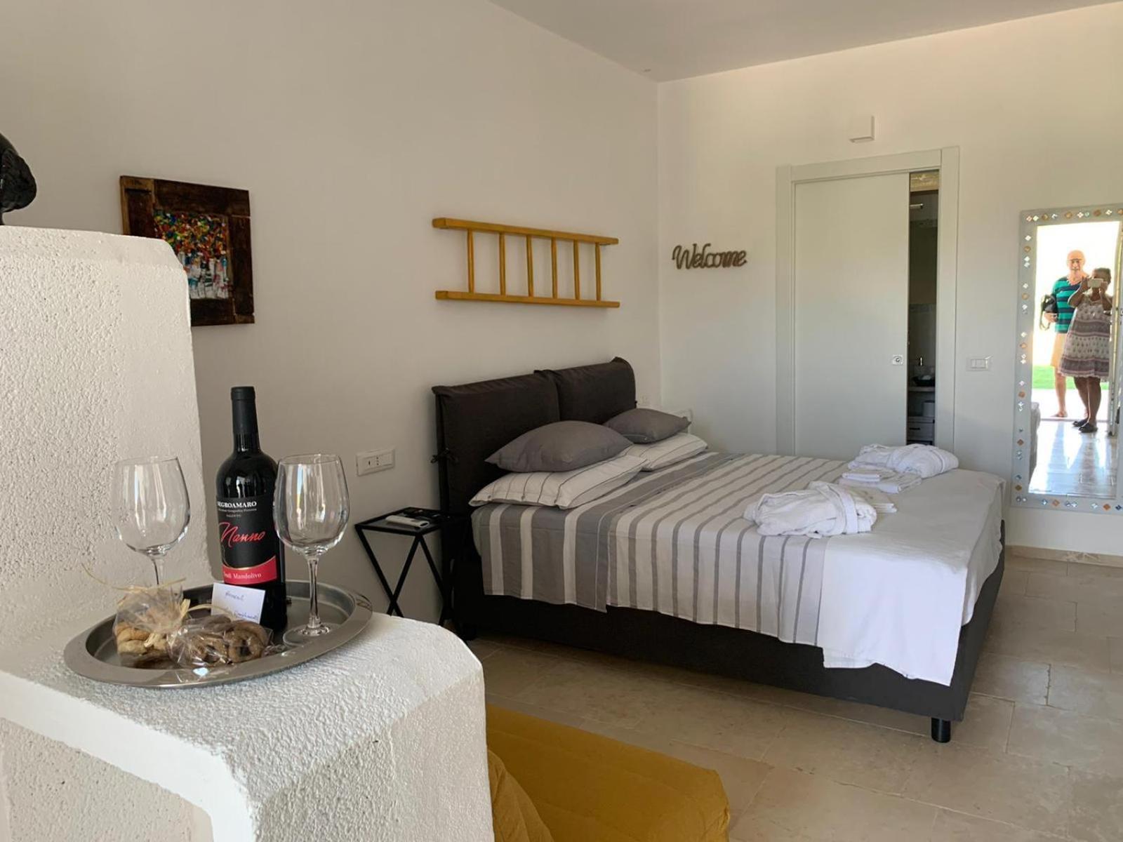 Feudi Mandolivo Bed & Breakfast Ostuni Luaran gambar